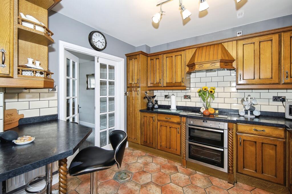 House in North Warwickshire, Grendon CP - More