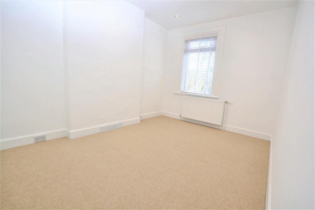 House in Edinburgh - View 5