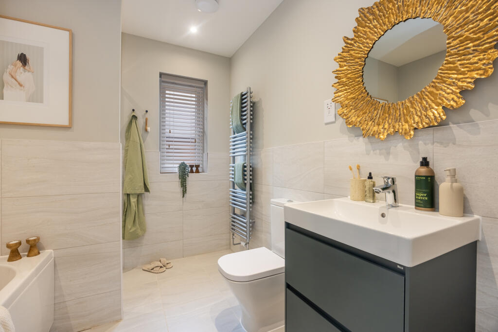 House in Rochford - View 5