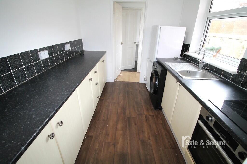 Victoria Street, Hetton Le Hole, Houghton Le Spring photo 4