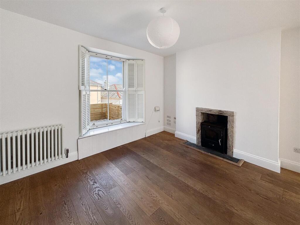 House in Falmouth, Cornwall - More