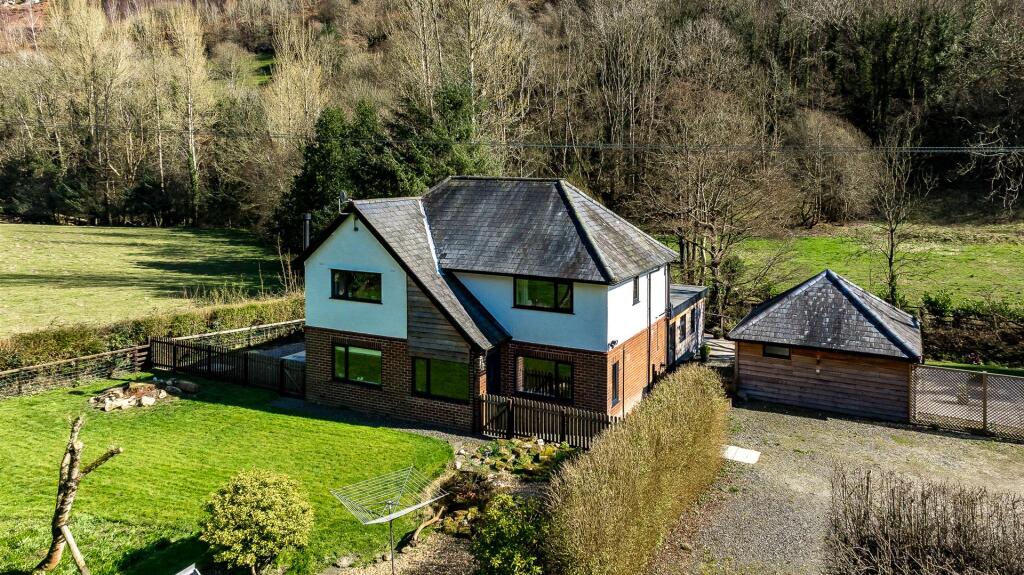 Main image of property: Glyn Ceiriog, Llangollen
