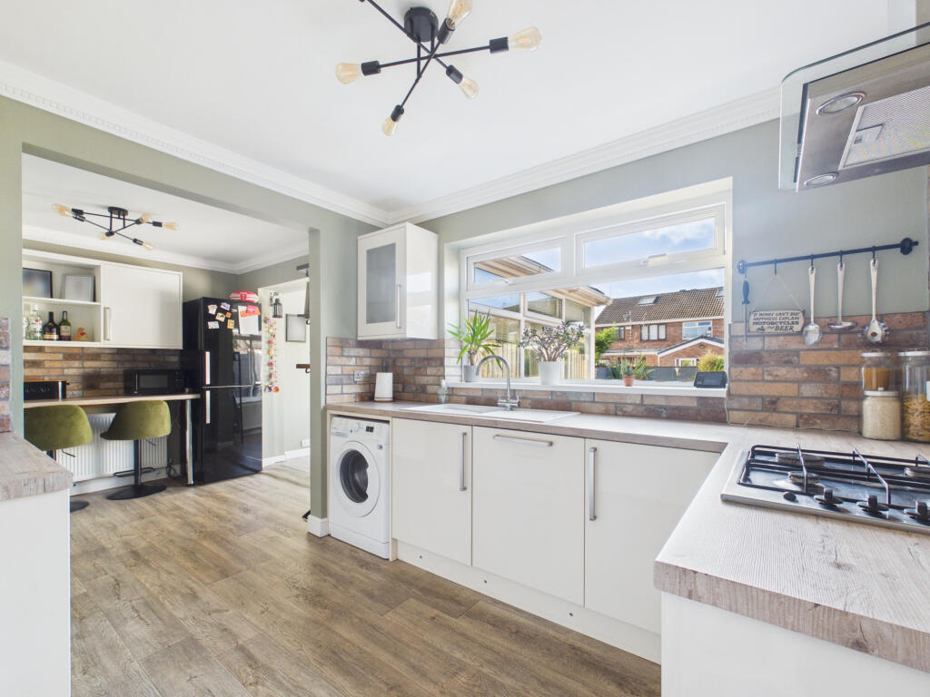 House in Hull, Kingston upon Hull - More
