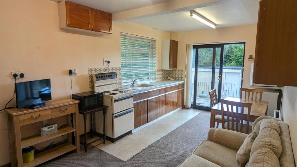 Additional image 4 of Bath Road, Wells, BA5