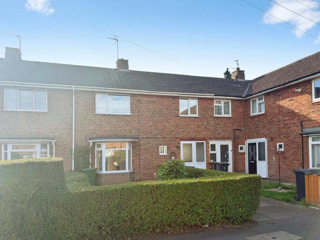 Main image of property: Aylesby Close, Lincoln, LN1