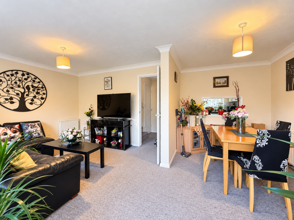 House in Dacorum, Hertfordshire - View 3