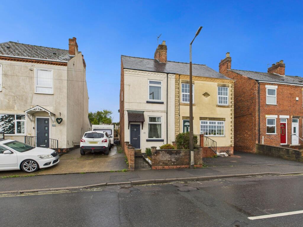 2-bed house on Queen Victoria Road, New Tupton, S42, £145,000
