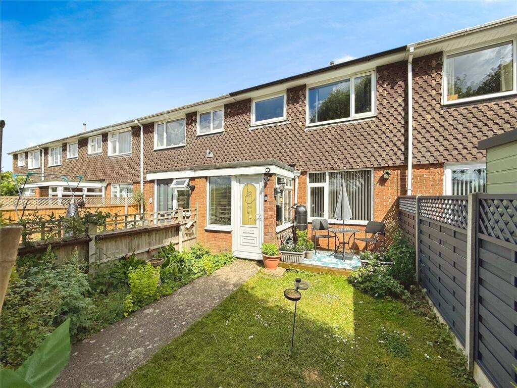 3-bed terraced on Millers Road, Waddington, Lincoln, Lincolnshire, LN5, £190,000