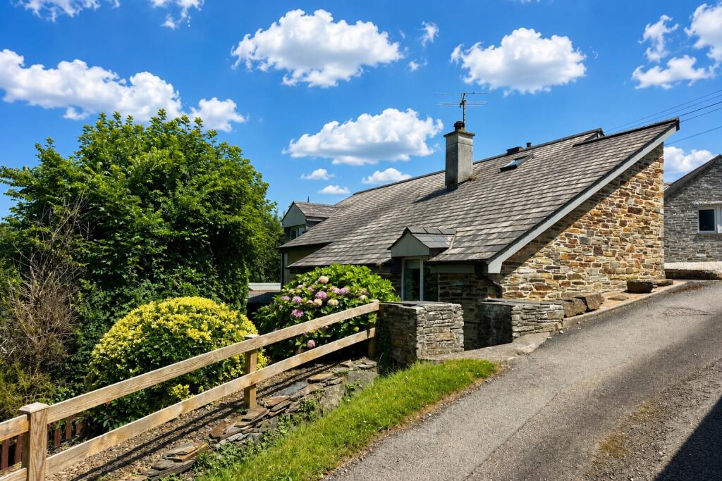 Main image of property: Avallen, Little Petherick, PL27