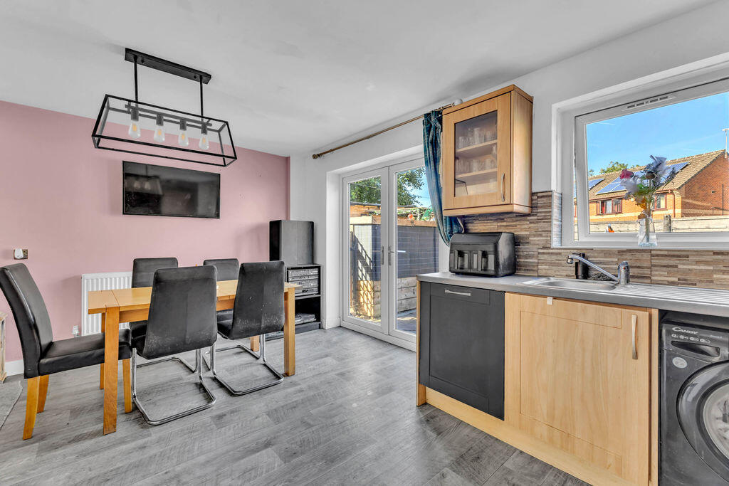 House in Rochdale, Greater Manchester - More