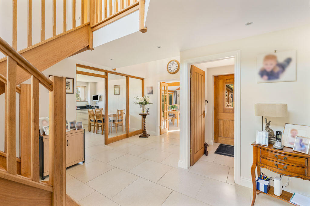 House in Cherwell, Wardington - More