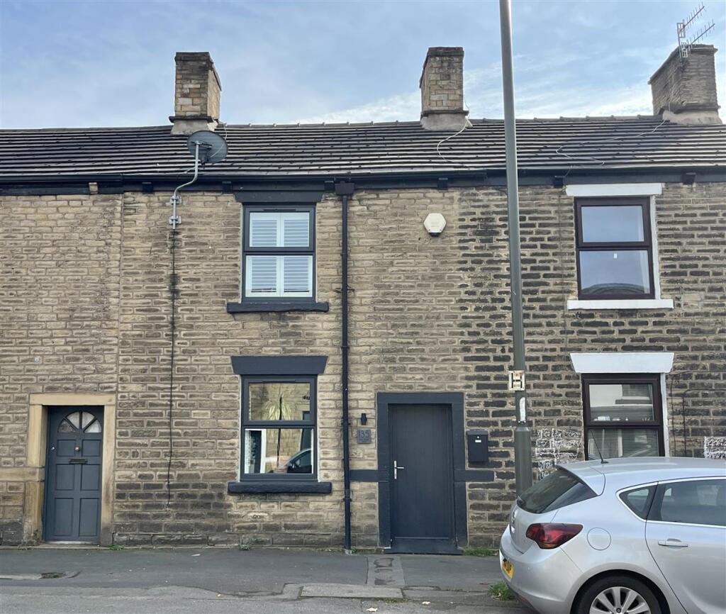 Main image of property: High Street West, Glossop