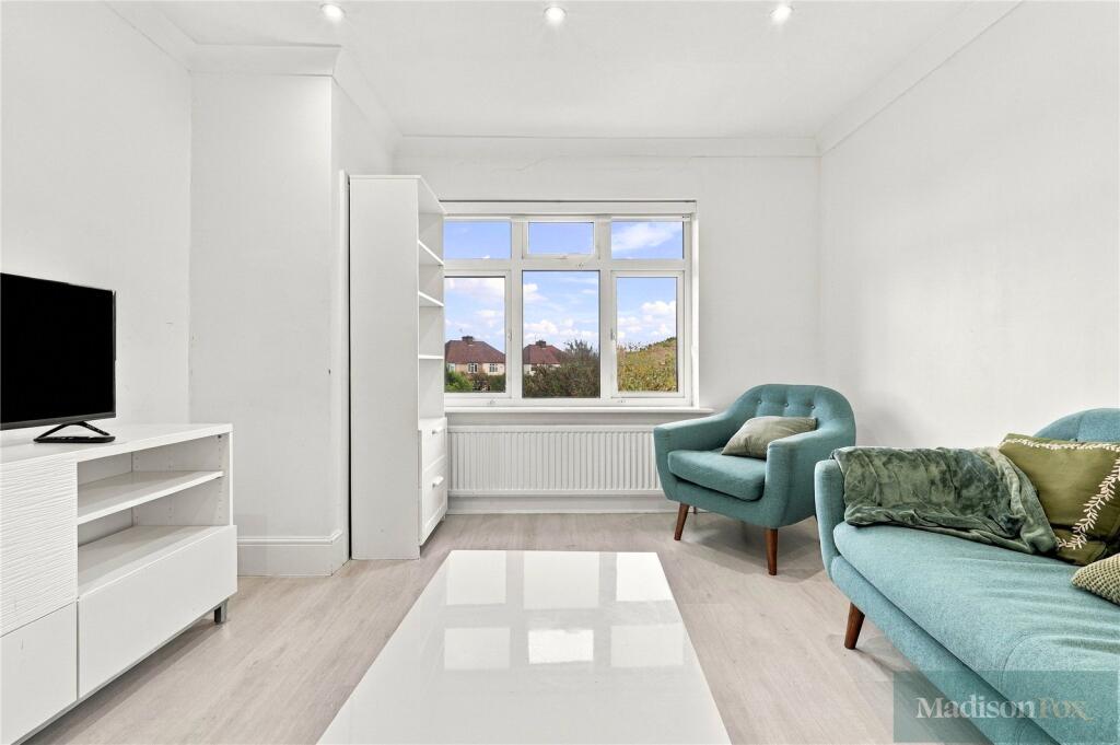 House in Broxbourne, Churchgate - View 4