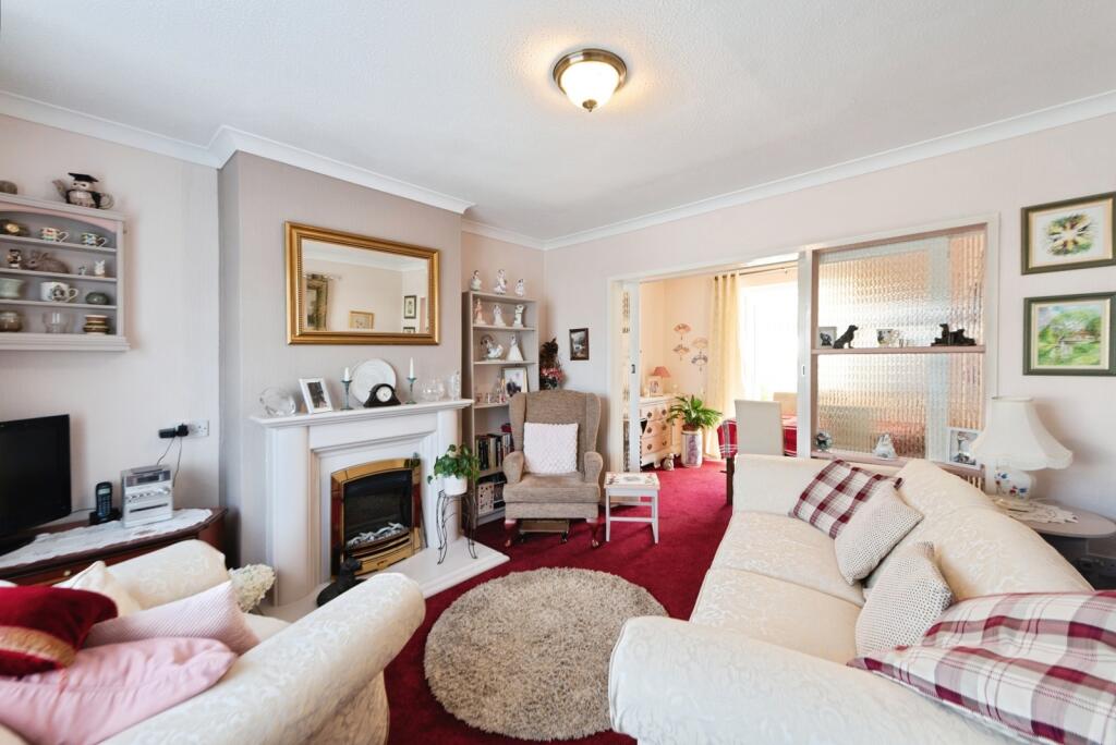 Beauchamp Avenue, Gosport, Hampshire, PO13 - View 2
