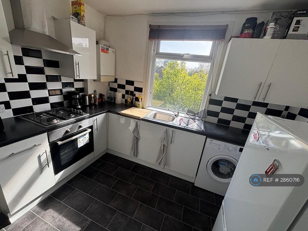 Main image of property: Lansdowne Way, London, SW8
