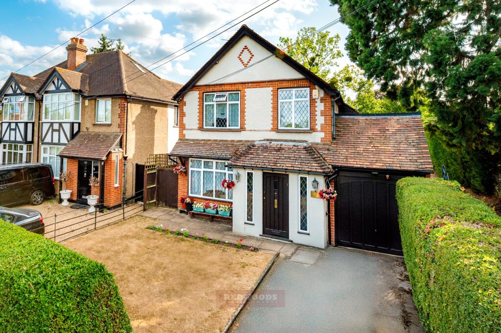 4-bed detached on Old Windsor, £760,000