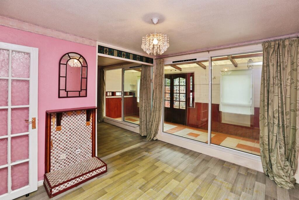 House in Southampton - View 4