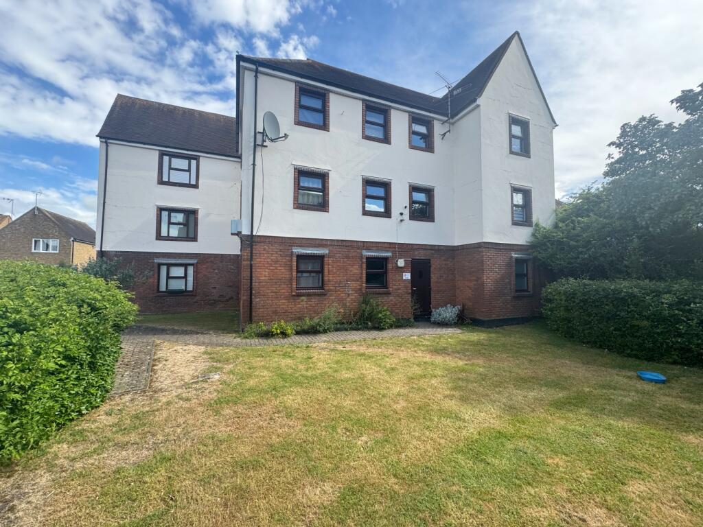 Main image of property: Akenfield Close, South Woodham Ferrers, Chelmsford, Essex
