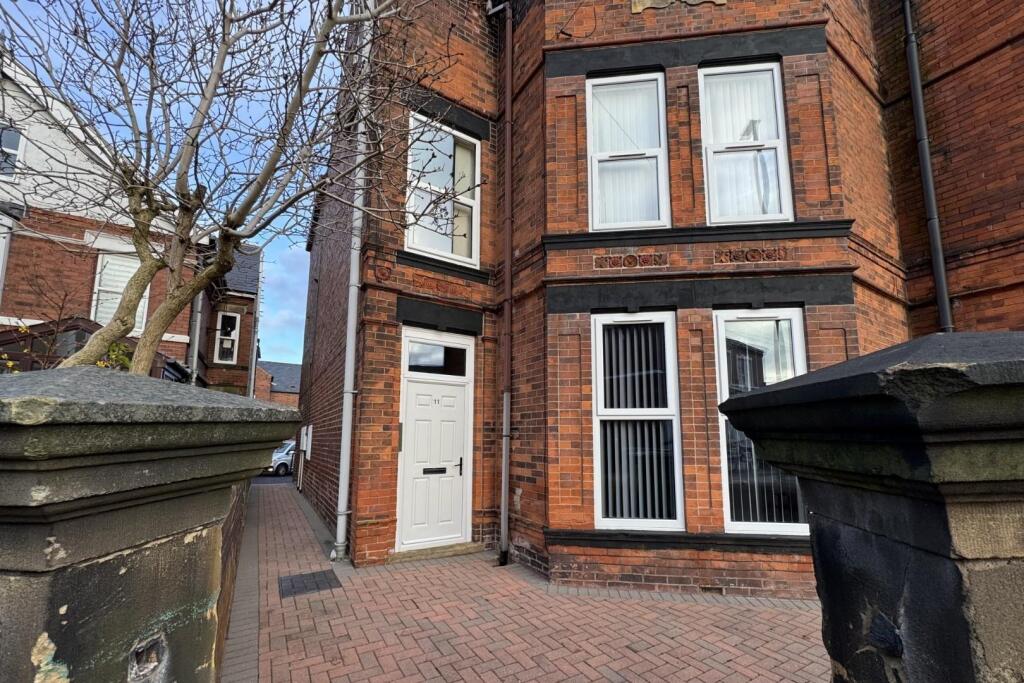 Main image of property: Cross Street