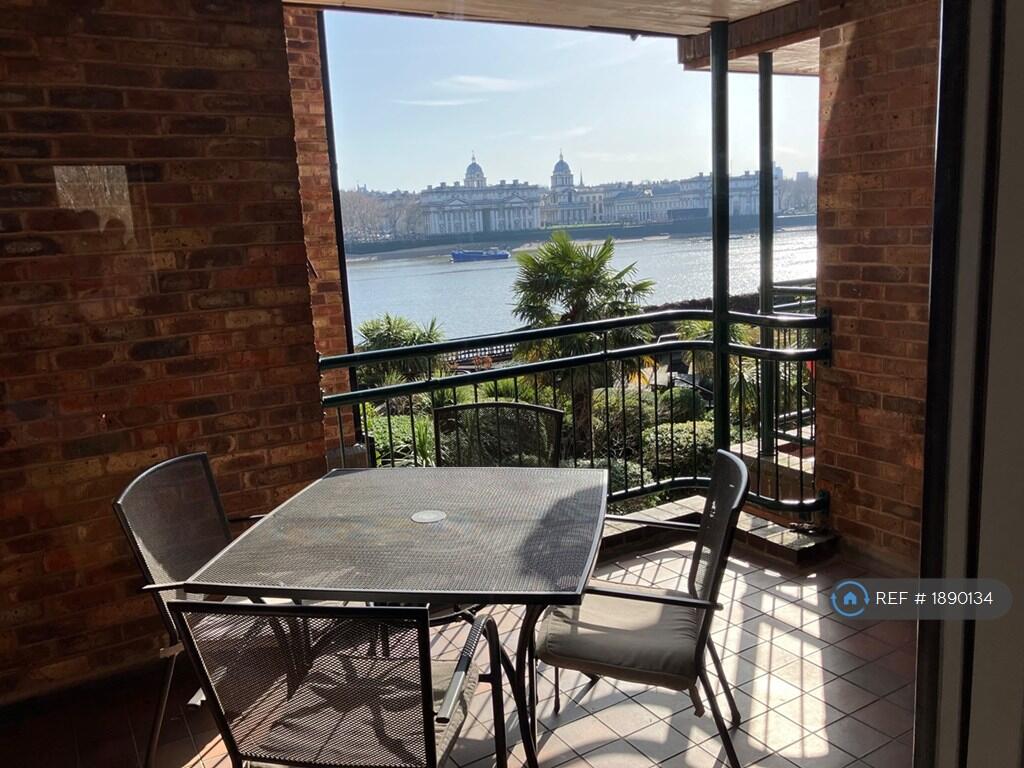 Apartment in London - View 3