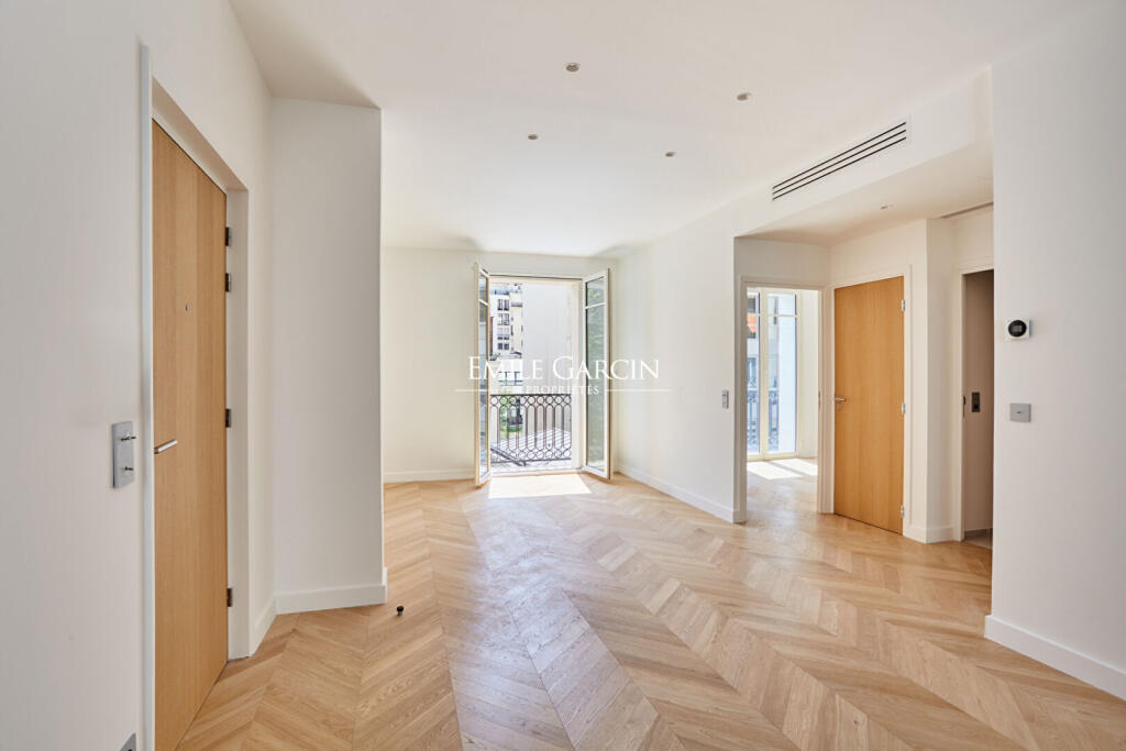 Main image of property: Paris-Isle of France, Hauts-de-Seine, Neuilly-sur-Seine