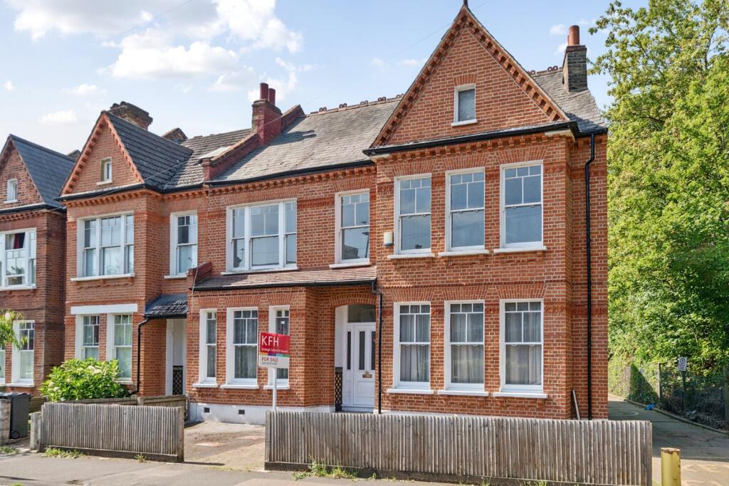 6-bed terraced on Croxted Road, Dulwich, London, SE21, £1,250,000