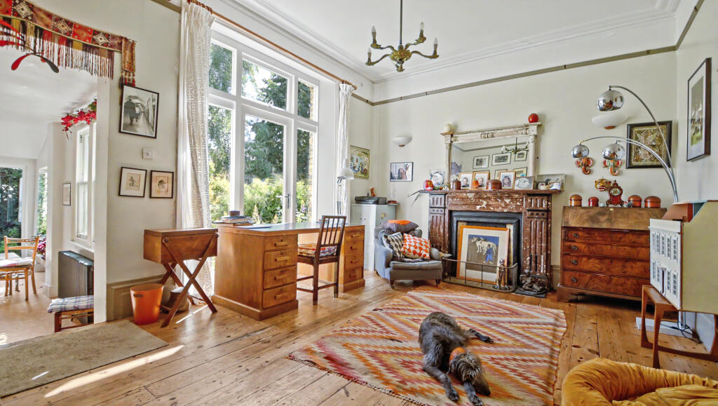 House in London - View 5