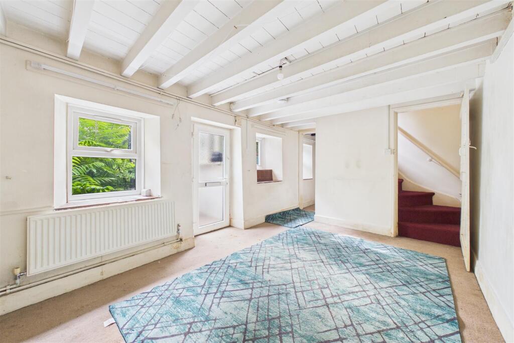 House in Churchill, North Somerset - More