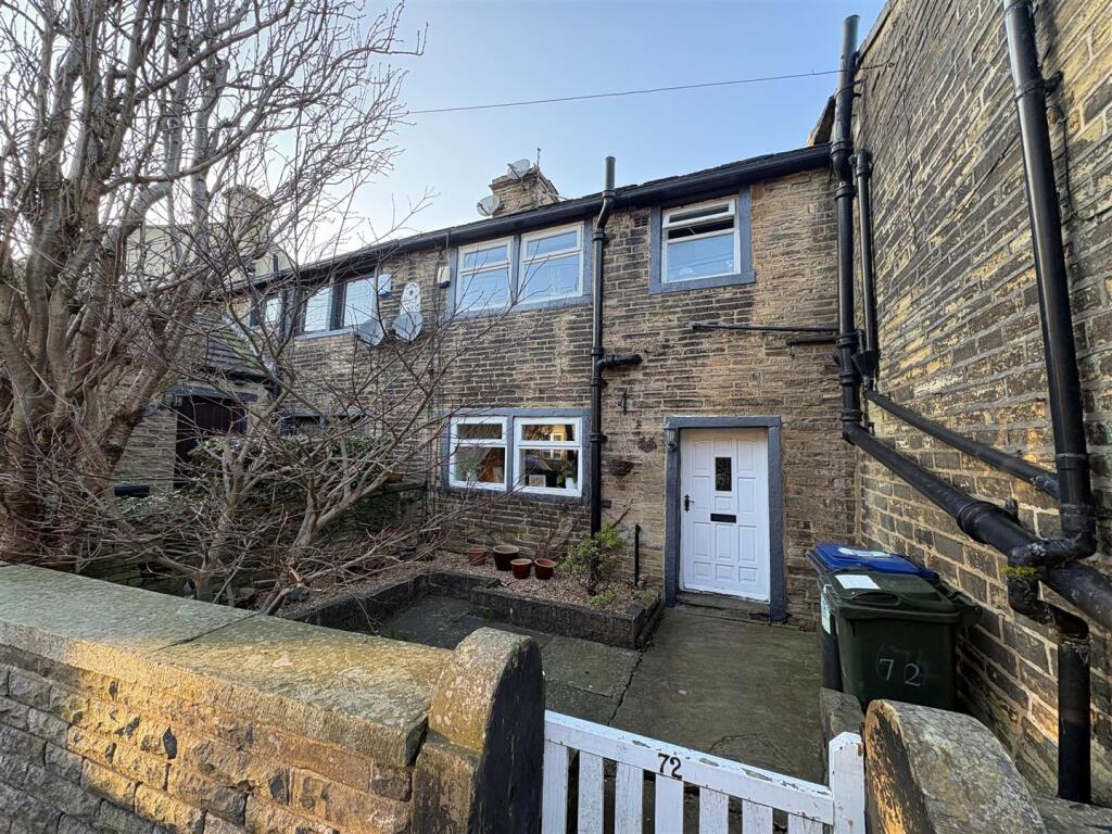 Main image of property: Clayton Lane, Clayton, Bradford
