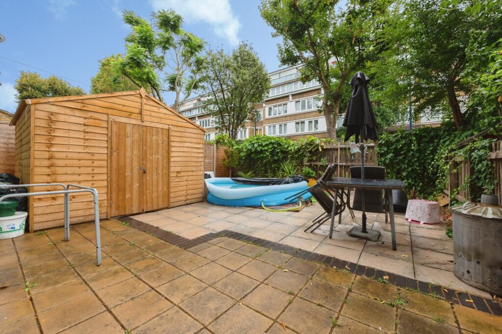 House in London - More