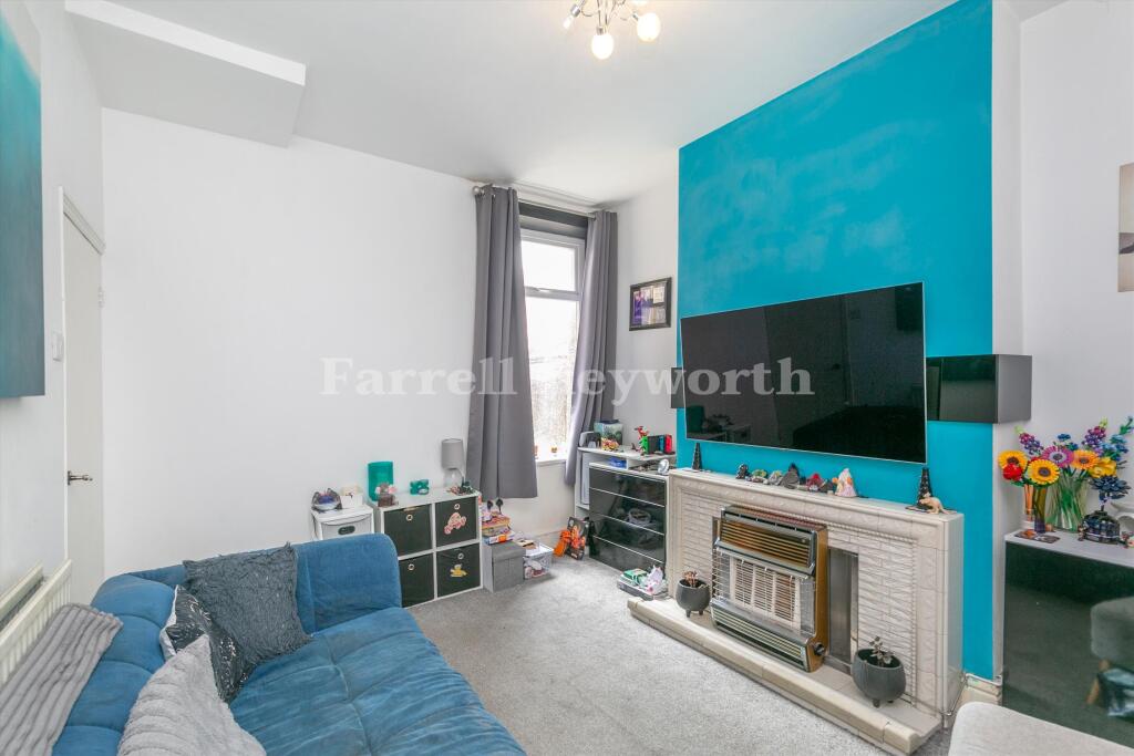 House in Lancaster - View 3