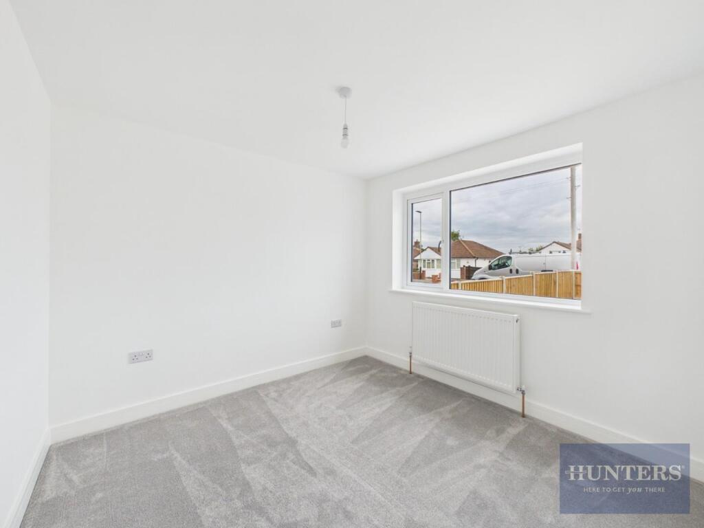 Wells Close, Cheltenham - More