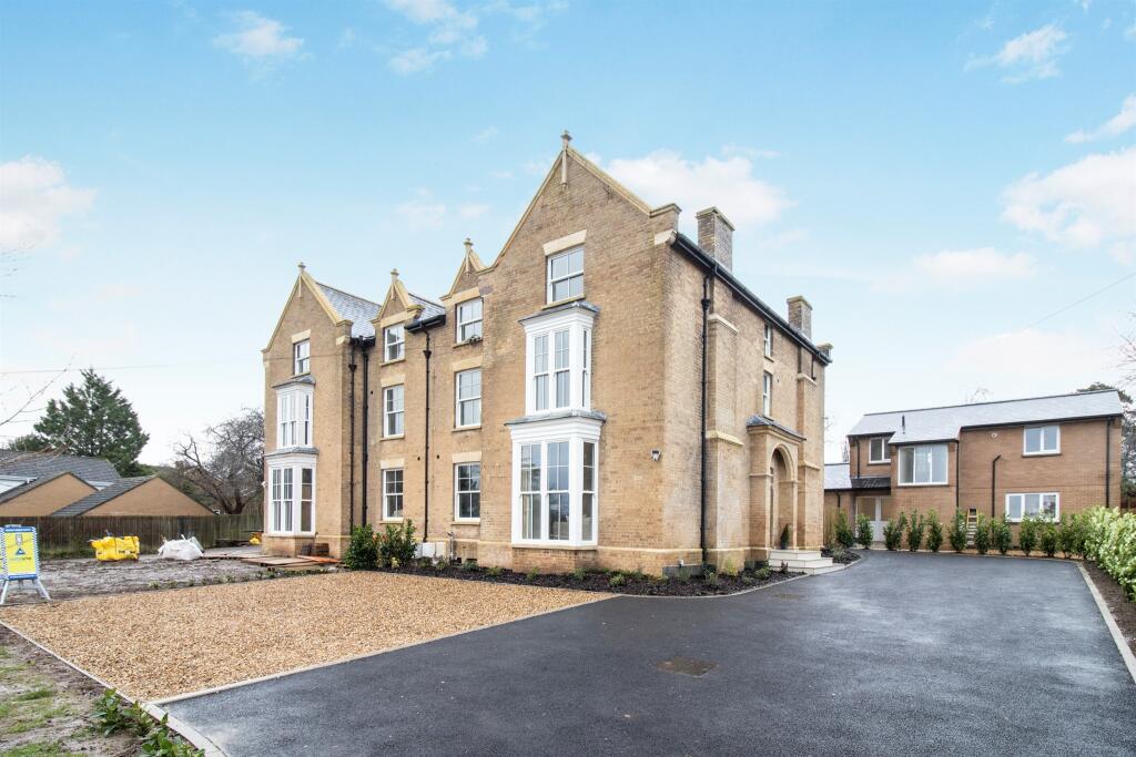 Main image of property: Wild Oak Lane, Trull, Taunton