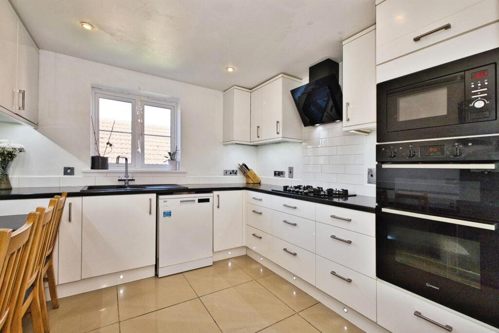 Additional image 2 of Biddlesden Road, Yeovil