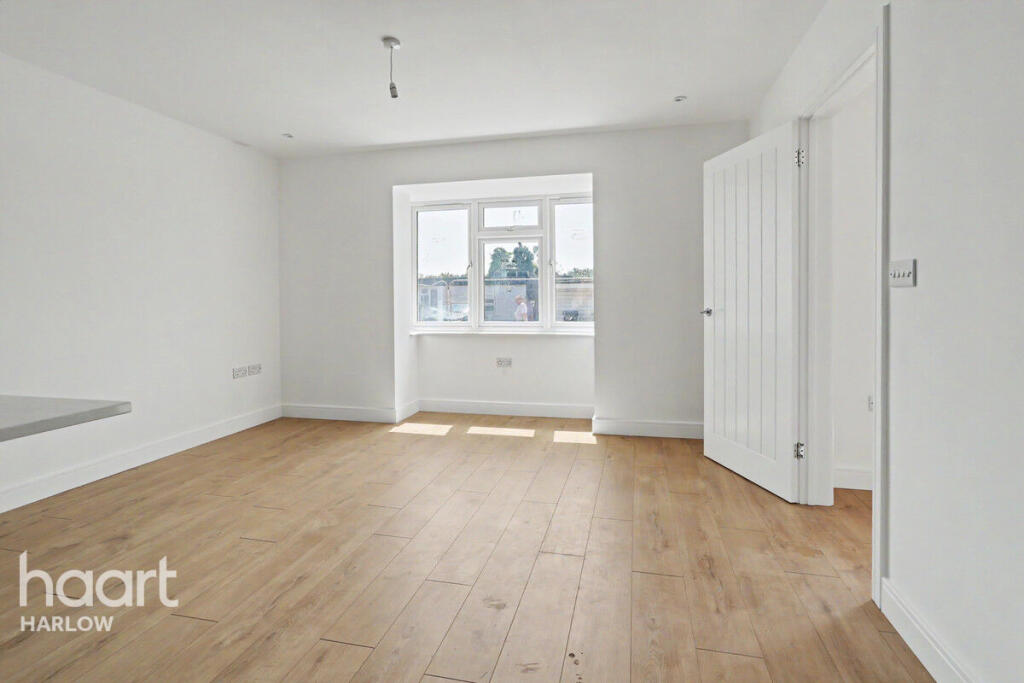 House in Chelmsford - View 4