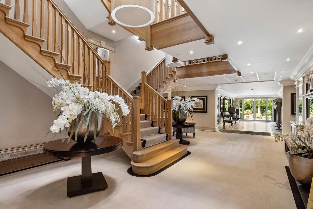 Brockenhurst Road, Ascot photo 4