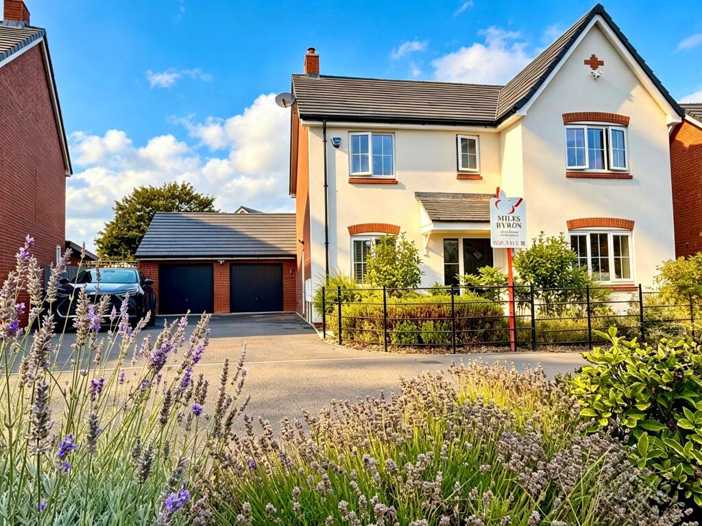 House in Swindon, Wroughton - View 2