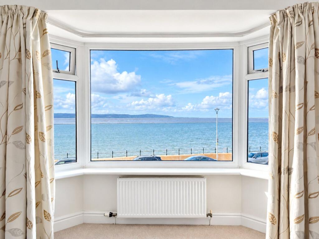 Apartment in Wirral, West Kirby - View 3