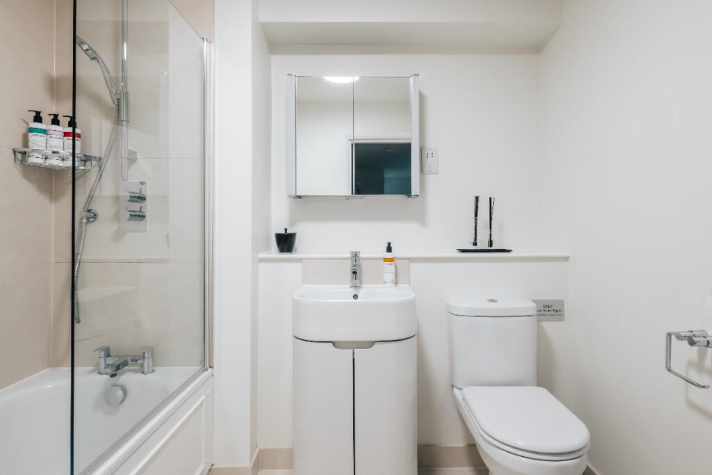 2 bedroom serviced apartment for rent