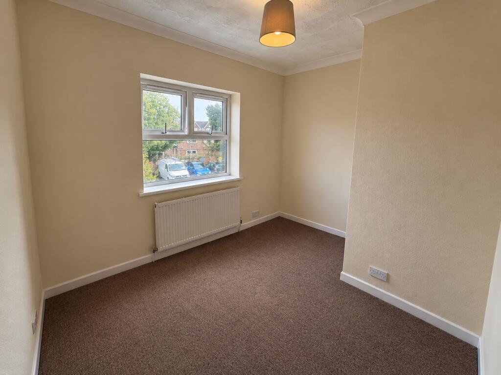 House in Southampton, Western Docks, Hill - More