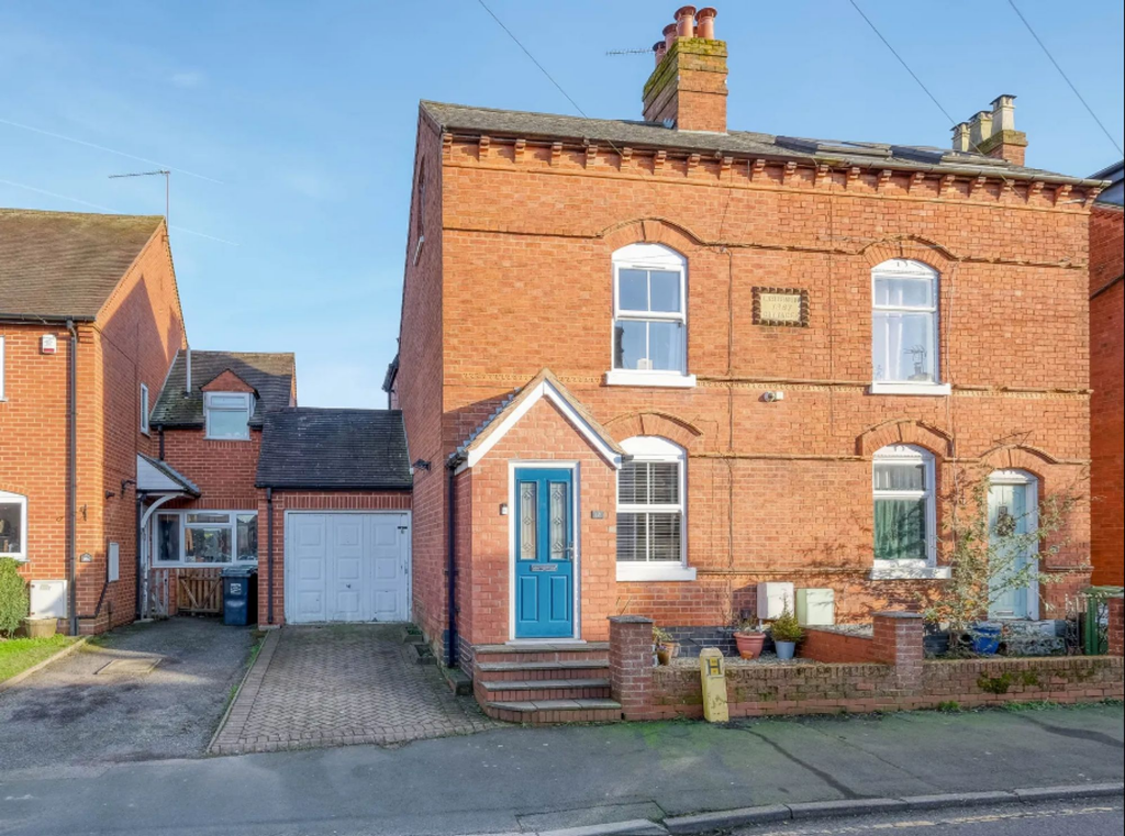 Foregate Street, Astwood Bank, B96