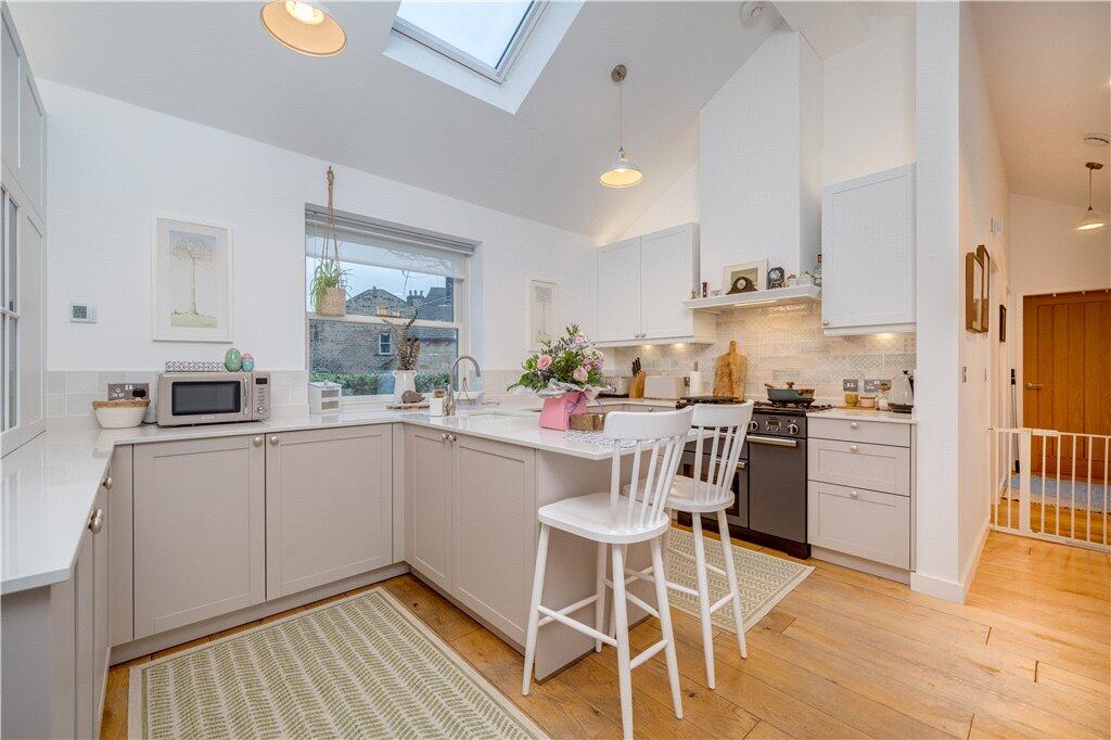 Additional image 6 of Tomlin Well Lane, Apperley Bridge, Bradford, West Yorkshire, BD10