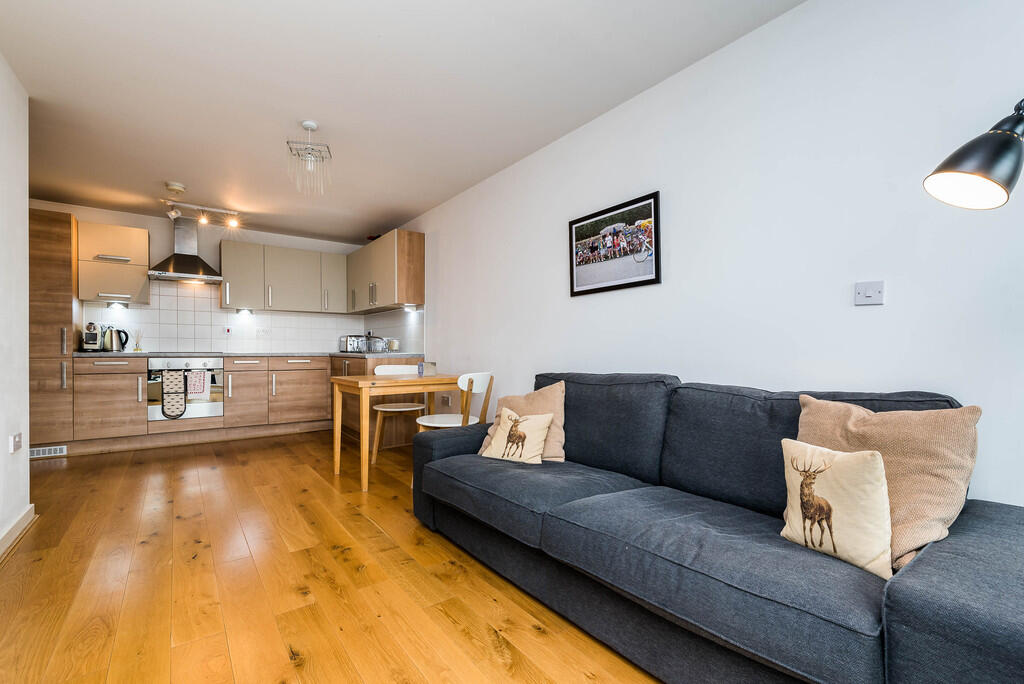 Main image of property: Southwark Bridge Road, SE1