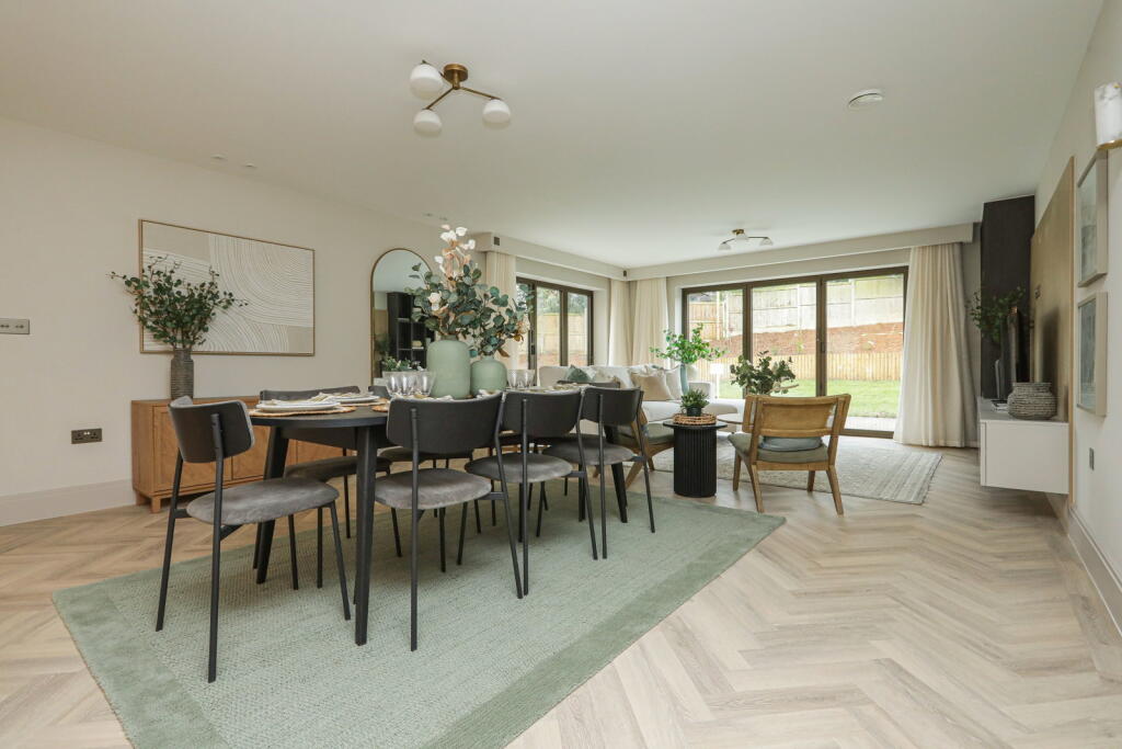 House in Canterbury - View 5