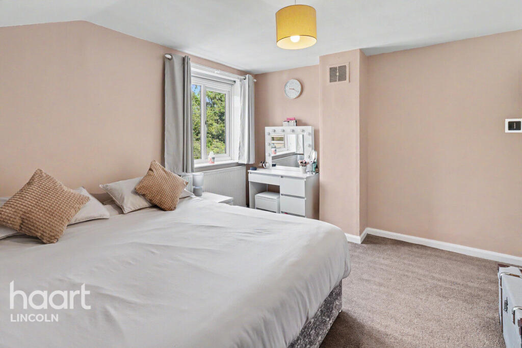 House in North Kesteven, Heckington - More