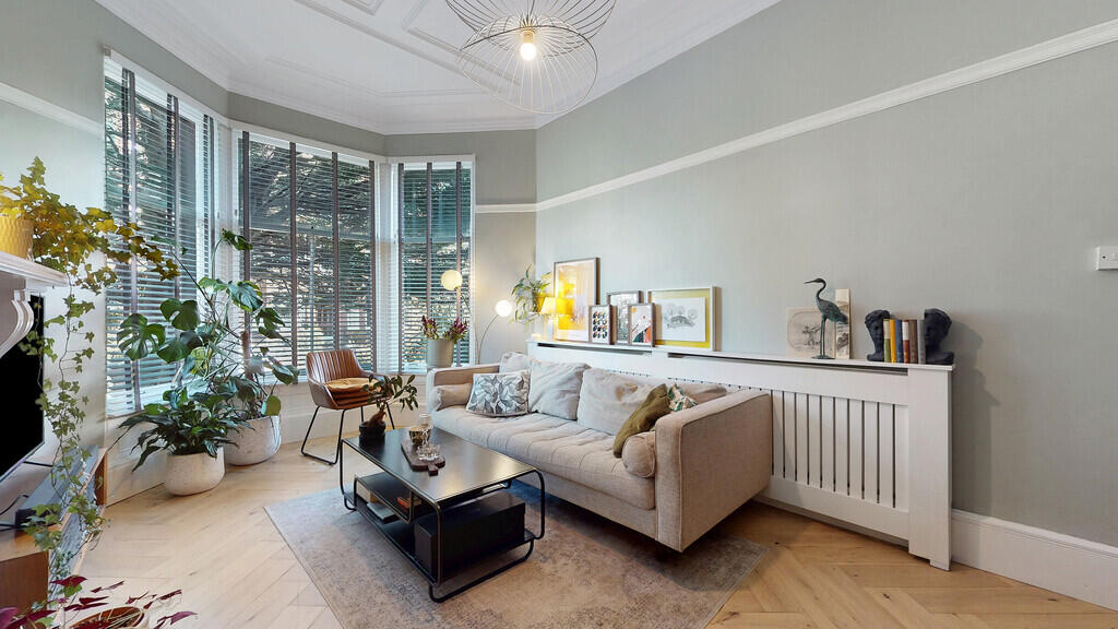 Apartment in Glasgow - View 3