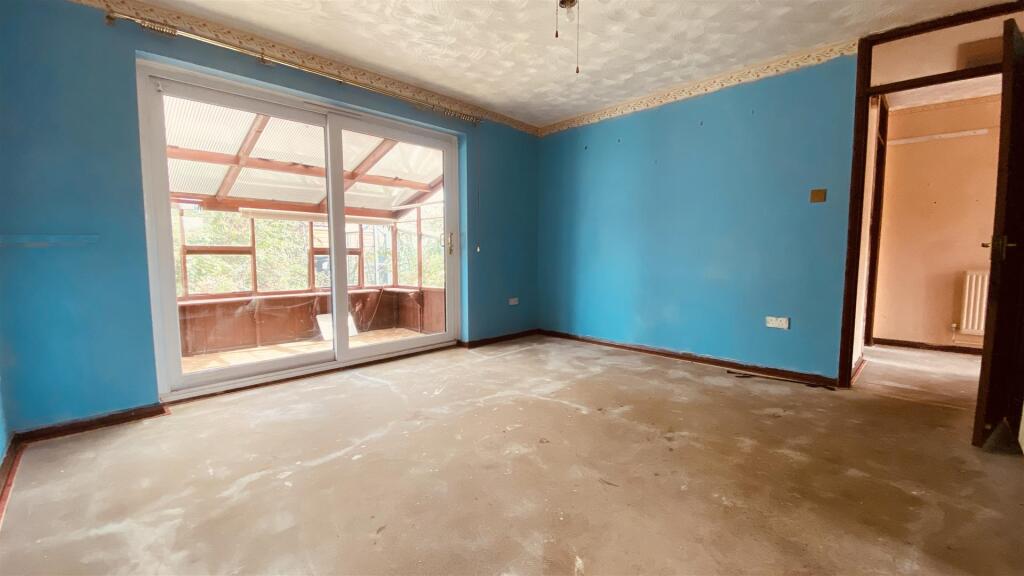 Sandys Crescent, Littleport, Ely photo 4