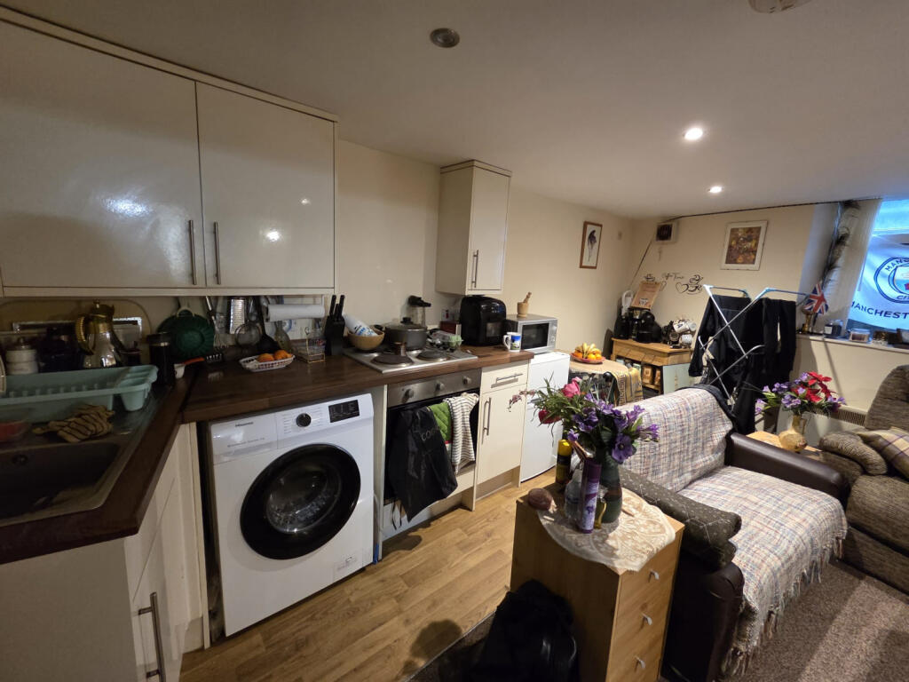 Additional image 5 of Dirkhill Road, BD7 1QR