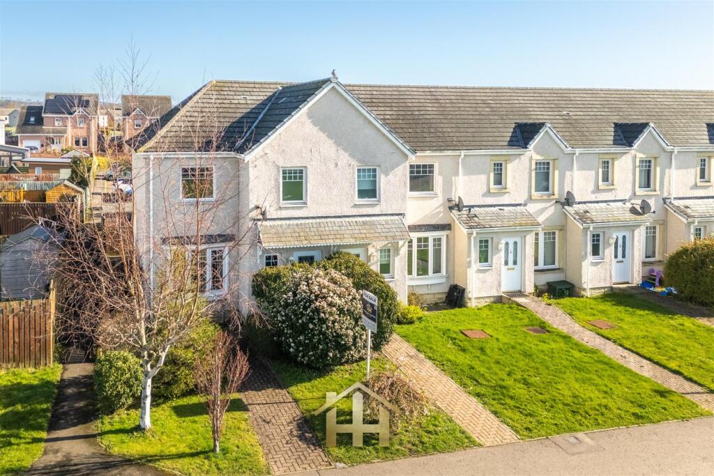 Main image of property: Green Julian Place, Inchture, Perth