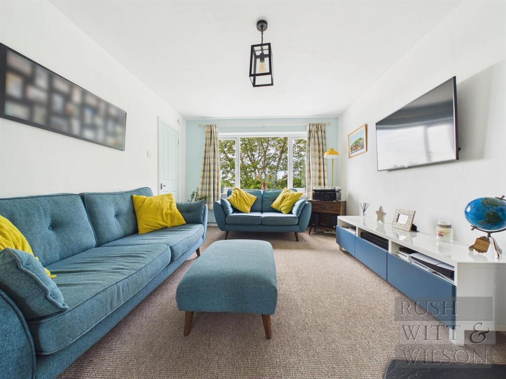 House in Tonbridge - View 4
